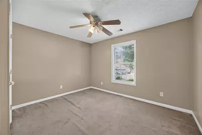 1829 Gray Gables Way, Buford, GA 30519 - Photo 19