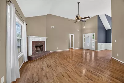 1829 Gray Gables Way, Buford, GA 30519 - Photo 7