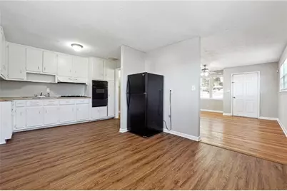 8554 Taylor Road, Riverdale, GA 30274 - Photo 9