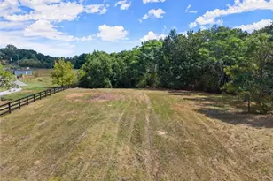 7245 Wits End Dr, Gainesville, GA 30506 - Photo 1