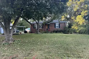 1860 S Columbia Pl, Decatur, GA 30032 - Photo 5