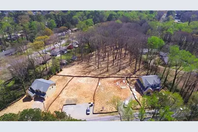 5578 Lilburn Stone Mountain Road, Stone Mountain, GA 30087 - Photo 11