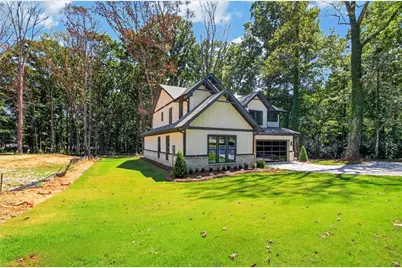 5578 Lilburn Stone Mountain Road, Stone Mountain, GA 30087 - Photo 3