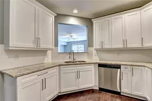 5605 Bright Cross Wy, Suwanee, GA 30024 - Photo 19