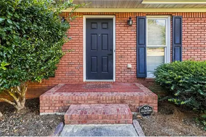 3014 Spring Court, Loganville, GA 30052 - Photo 3