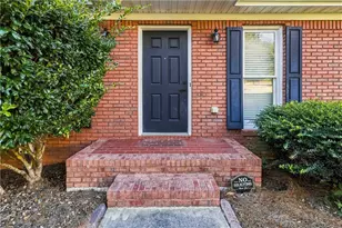 3014 Spring Ct, Loganville, GA 30052 - Photo 3