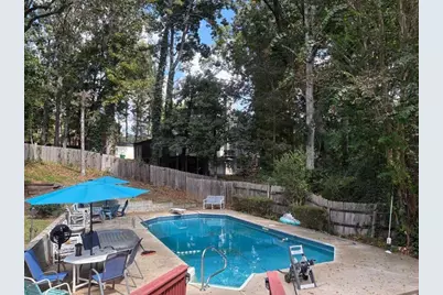 1068 Leslie Place, Lithonia, GA 30058 - Photo 5