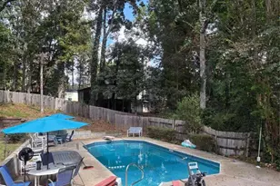 1068 Leslie Pl, Lithonia, GA 30058 - Photo 5