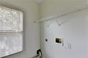 1005 Lewis Ridge Cir, Lawrenceville, GA 30045 - Photo 23