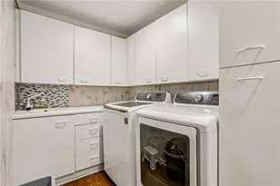 145 Old College Way, Sandy Springs, GA 30328 - Photo 15