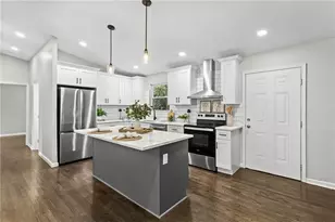 2406 Woodland Dr NW, Kennesaw, GA 30152 - Photo 9