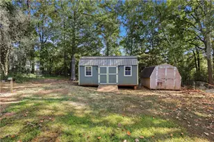 69 Forest Hill Ct, Commerce, GA 30529 - Photo 9