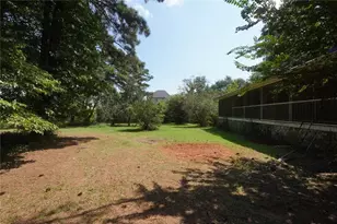 76 Harold Dr, McDonough, GA 30253 - Photo 13