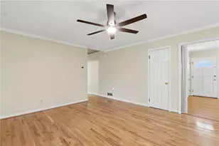 3388 Sanford Dr, Marietta, GA 30066 - Photo 9