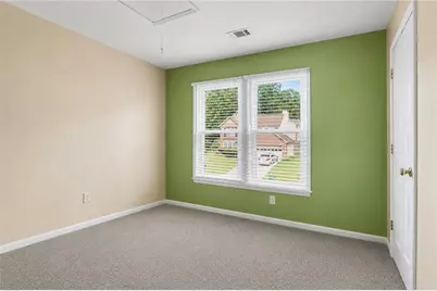 1975 Wynhurst Crossing, Stone Mountain, GA 30088 - Photo 19
