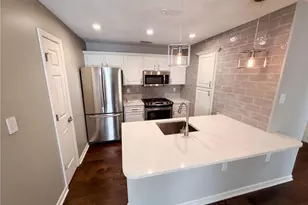2090 River Heights Walk SE, Marietta, GA 30067 - Photo 9