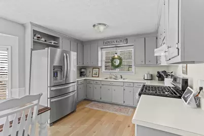 323 West Lane, Woodstock, GA 30188 - Photo 9