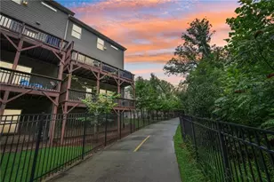 4256 Townsend Ln, Atlanta, GA 30346 - Photo 35