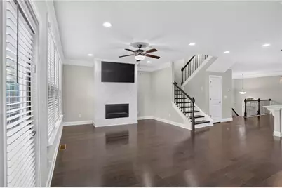 4256 Townsend Lane, Atlanta, GA 30346 - Photo 7