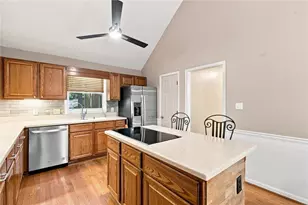 4080 Stony River Way, Snellville, GA 30039 - Photo 9