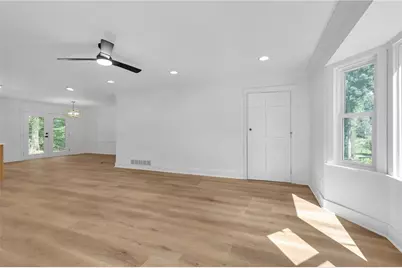 3257 Hembree Court, Marietta, GA 30062 - Photo 5