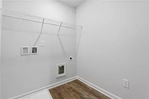 3670 Parkway James Dr, Snellville, GA 30039 - Photo 25