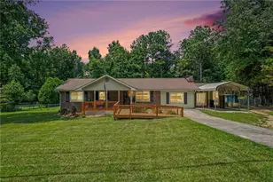 539 Morningside Dr, Hiram, GA 30141 - Photo 1