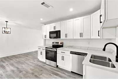 5441 Forest Path Court, Stone Mountain, GA 30088 - Photo 11