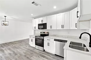 5441 Forest Path Ct, Stone Mountain, GA 30088 - Photo 11