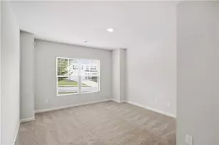 399 Toronto Cir, Hampton, GA 30228 - Photo 5