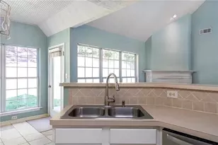 4238 Riviere Point, Gainesville, GA 30507 - Photo 9