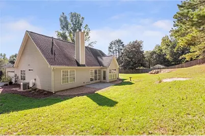 4238 Riviere Point, Gainesville, GA 30507 - Photo 35