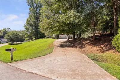 4238 Riviere Point, Gainesville, GA 30507 - Photo 29