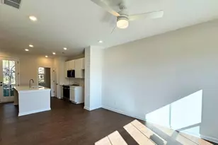 1411 Zenith Circle, Atlanta, GA 30315 - Photo 11