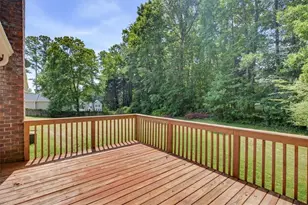 435 NW Stonehenge Dr, Marietta, GA 30064 - Photo 31