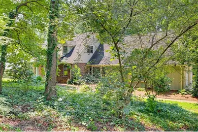 435 NW Stonehenge Drive, Marietta, GA 30064 - Photo 3