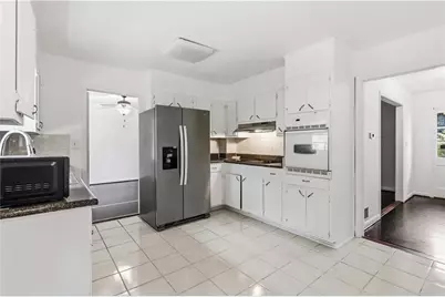 4348 Executive Drive, Stone Mountain, GA 30083 - Photo 11
