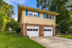 4348 Executive Dr, Stone Mountain, GA 30083 - Photo 3