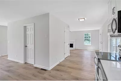 5010 Old Orr Road, Flowery Branch, GA 30542 - Photo 11