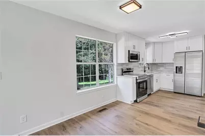5010 Old Orr Road, Flowery Branch, GA 30542 - Photo 9