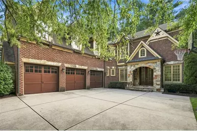 10380 Royal Terrace, Johns Creek, GA 30022 - Photo 5