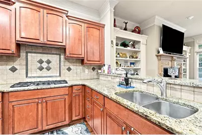 10380 Royal Terrace, Johns Creek, GA 30022 - Photo 23