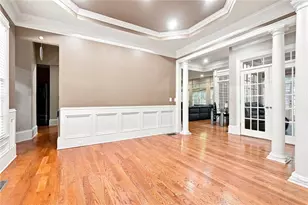 10380 Royal Terrace, Johns Creek, GA 30022 - Photo 11