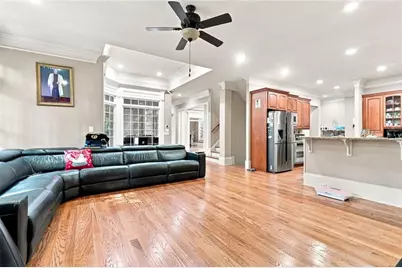 10380 Royal Terrace, Johns Creek, GA 30022 - Photo 17