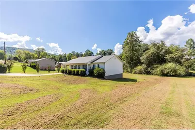 738 Hood Street, Cleveland, GA 30528 - Photo 5