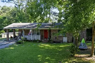 204 Pine St, Saint Marys, GA 31558 - Photo 1