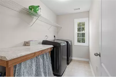 8205 Applewood Court, Gainesville, GA 30506 - Photo 27