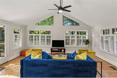 905 Homewood Court, Decatur, GA 30033 - Photo 17
