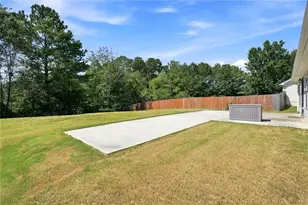 2762 Hillvale Cove Way, Lithonia, GA 30058 - Photo 37