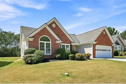 2762 Hillvale Cove Way, Lithonia, GA 30058 - Photo 5